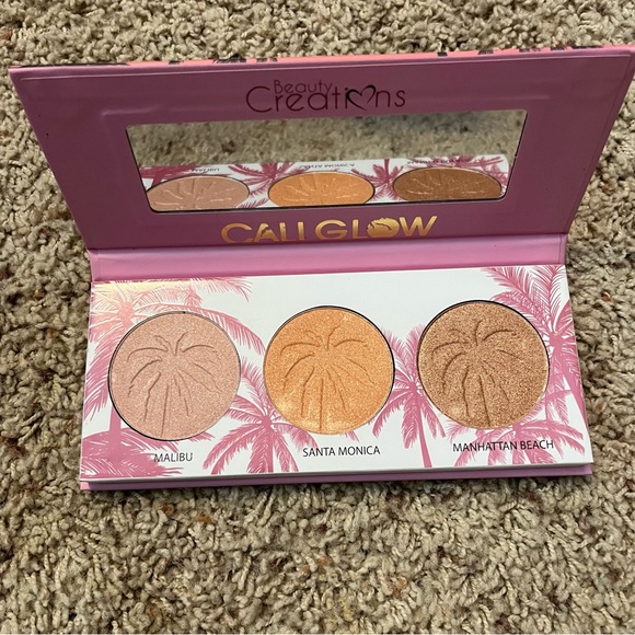 New Beauty Creations Cali Glow Palette - Picture 4 of 4